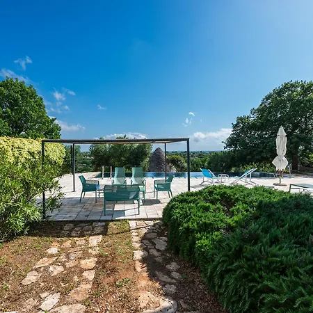 Vila Apulia With Pool