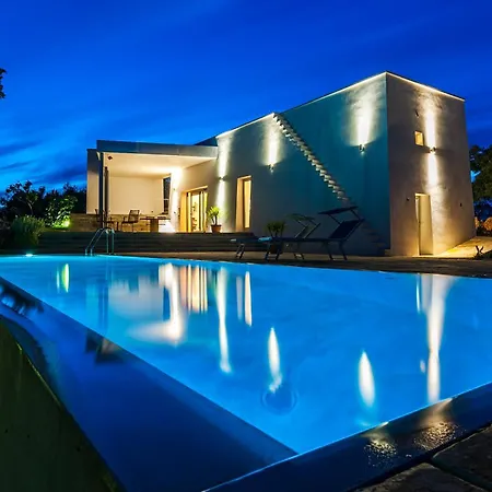 Apulia With Pool Villa
