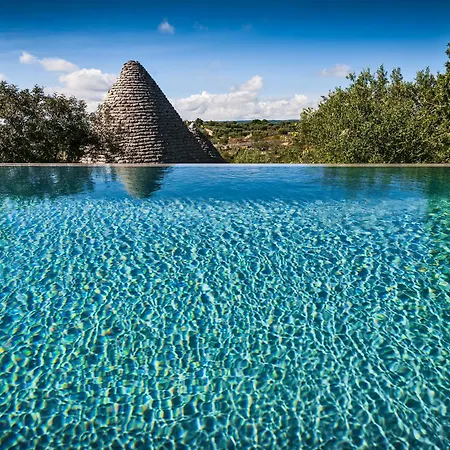 Villa Apulia With Pool
